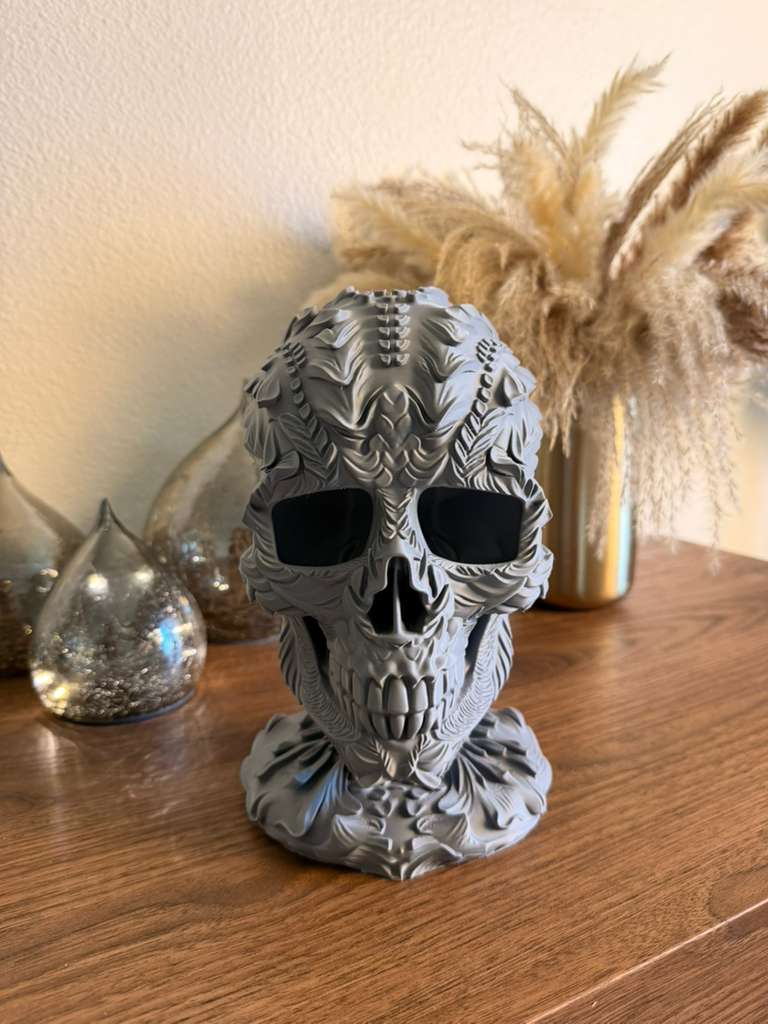 Skull Headphone Stand