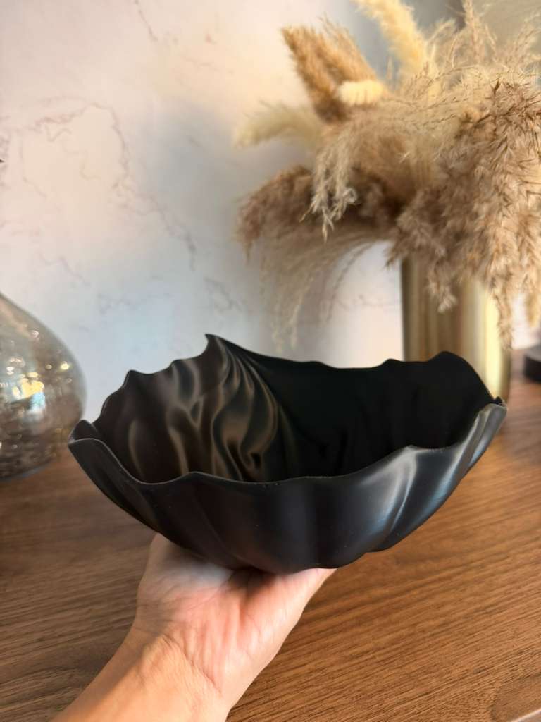 Leaf Shaped Decorative Bowl