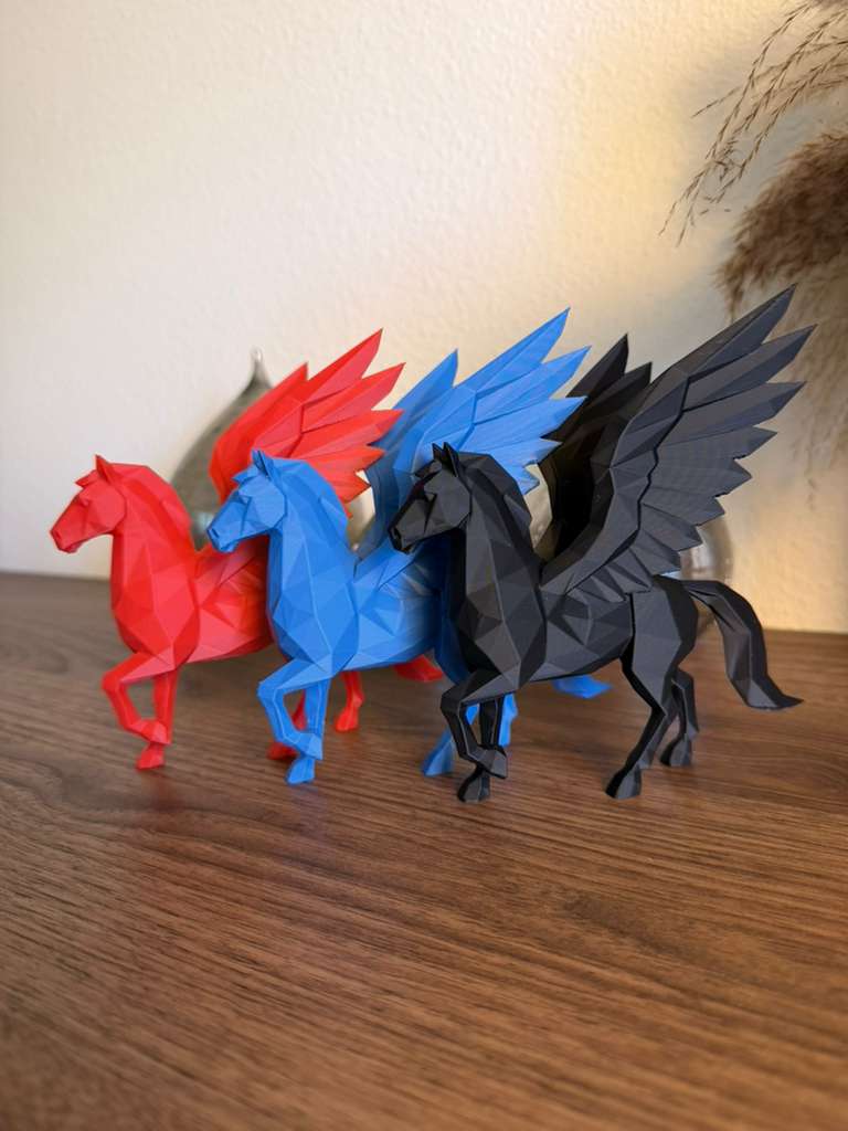 Low Poly Pegasus Sculpture