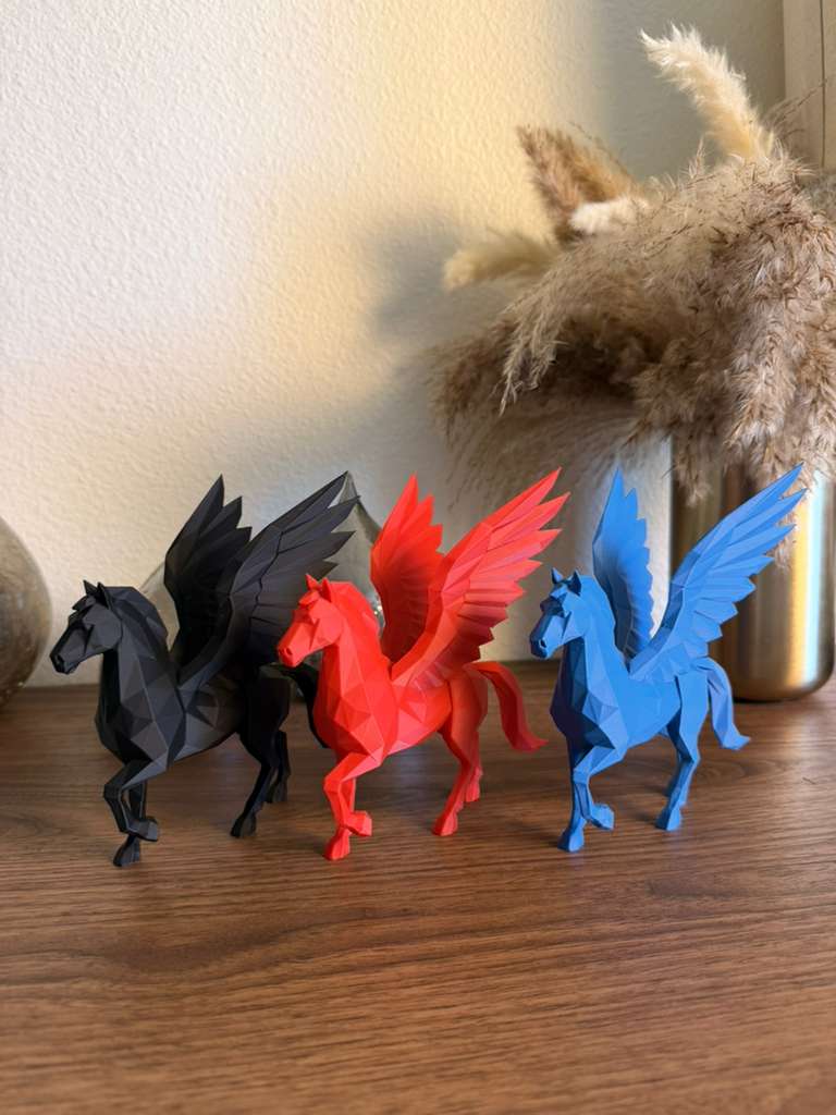 Low Poly Pegasus Sculpture