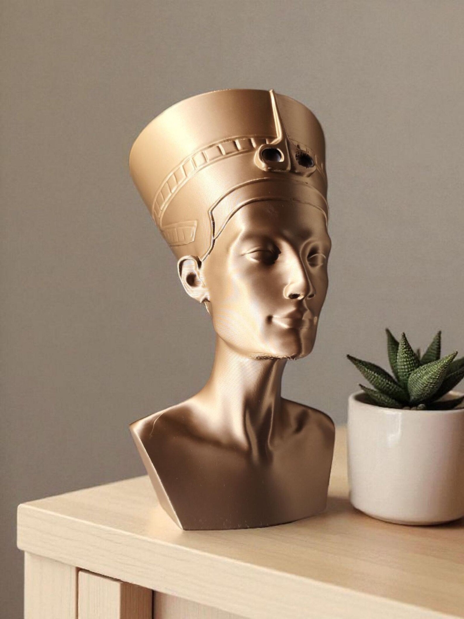 Nefertiti Bust Sculpture