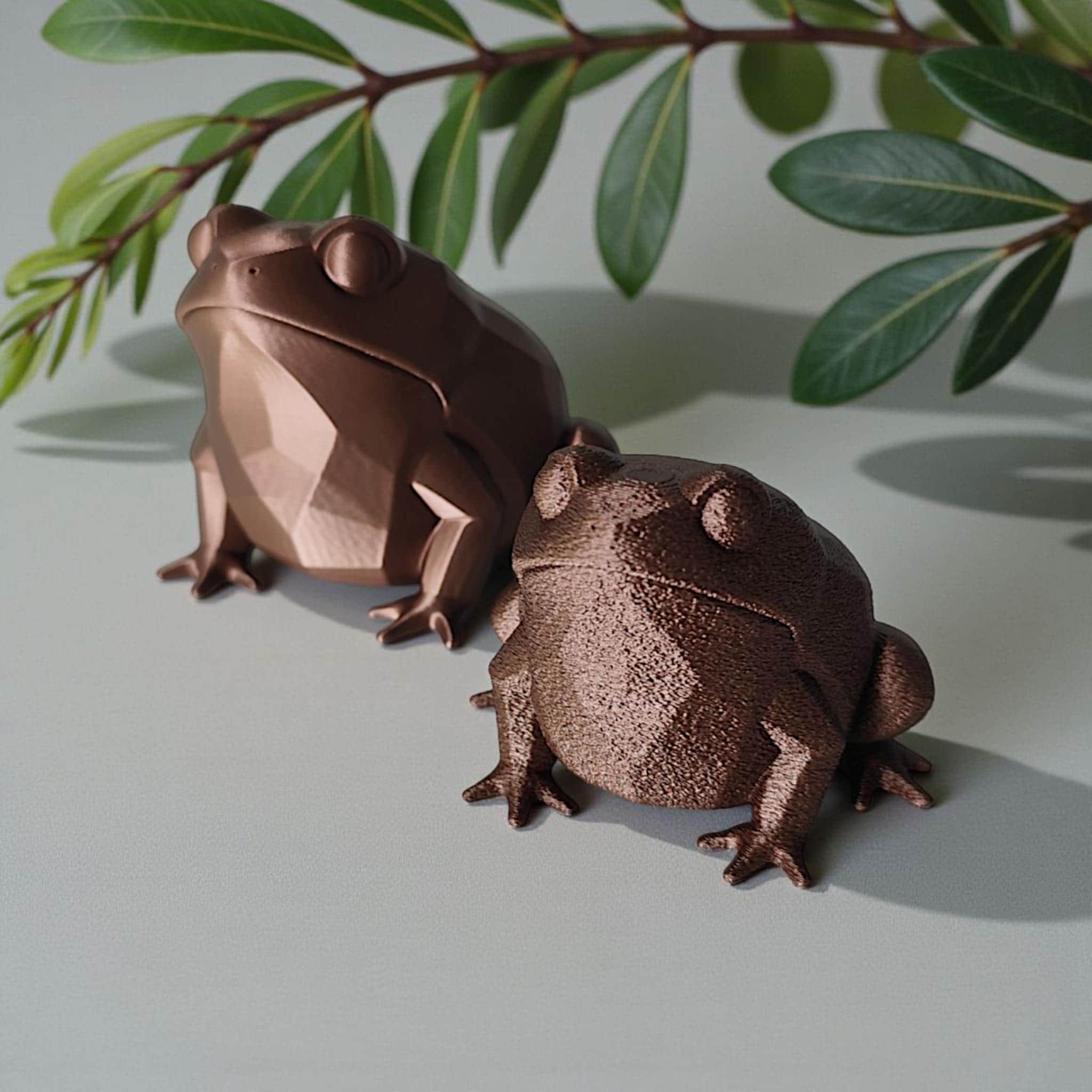 Low Poly Frog Sculpture