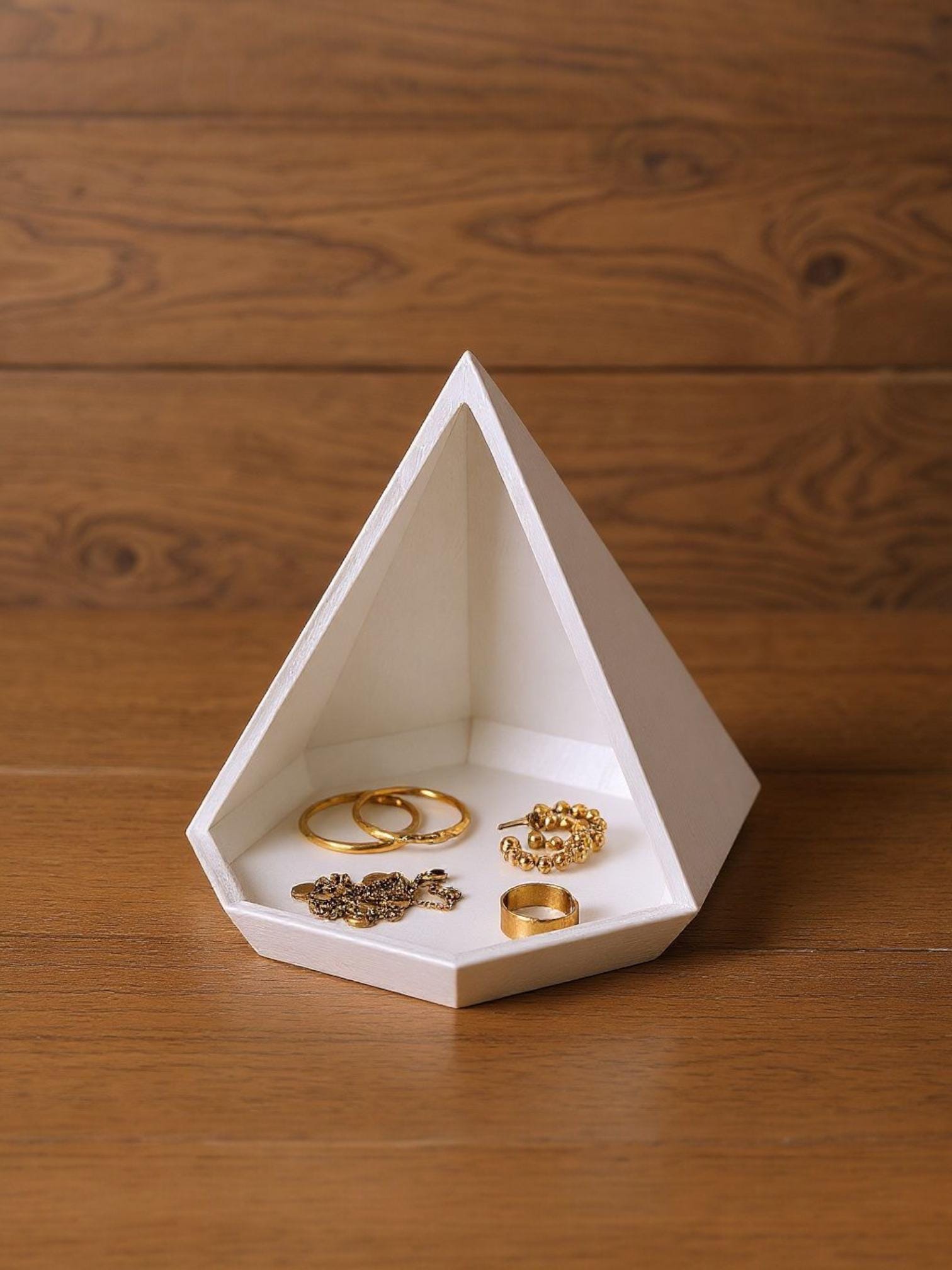 Geometric Pyramid Tray