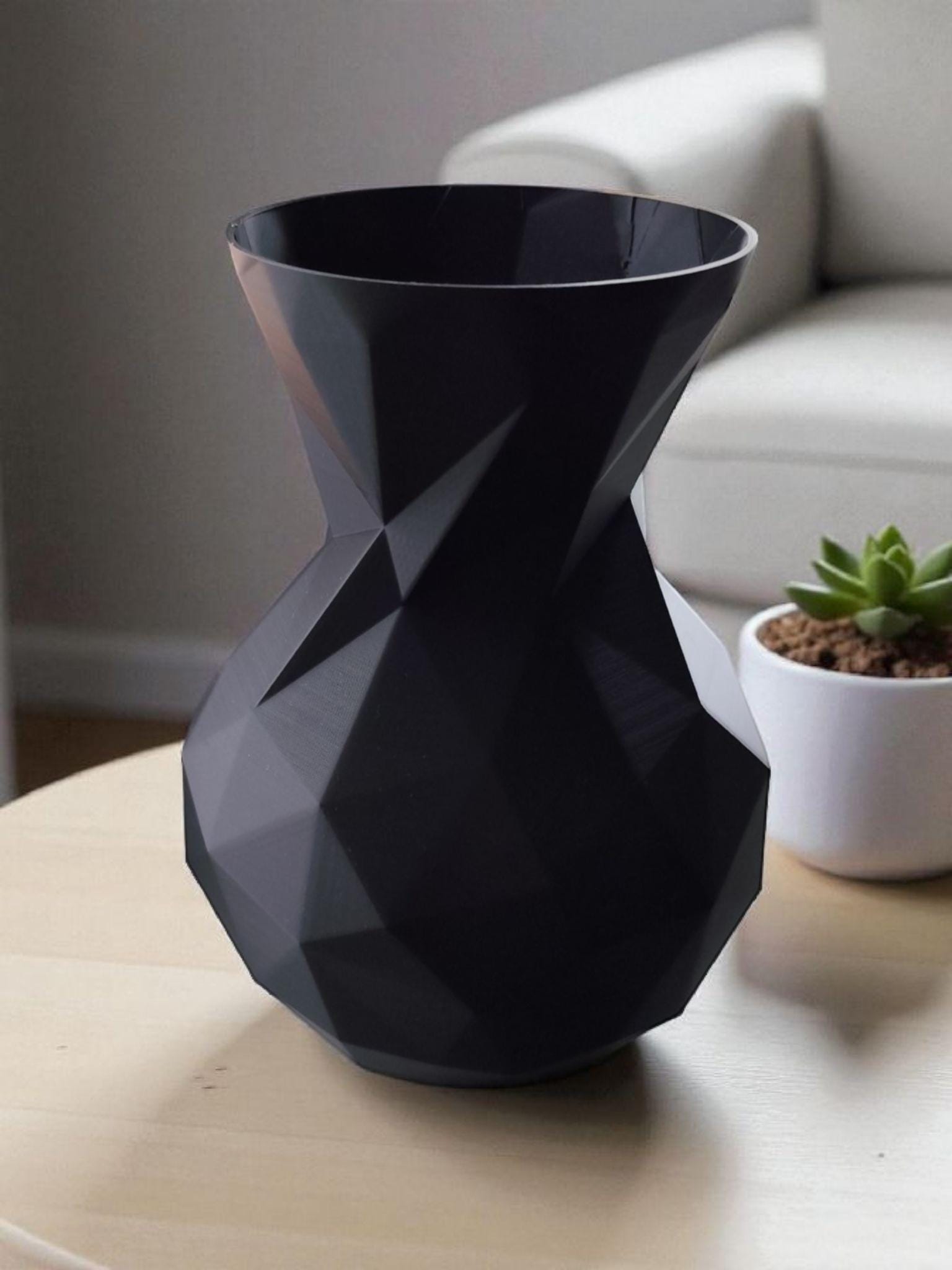 Minimalist Low Poly Vase