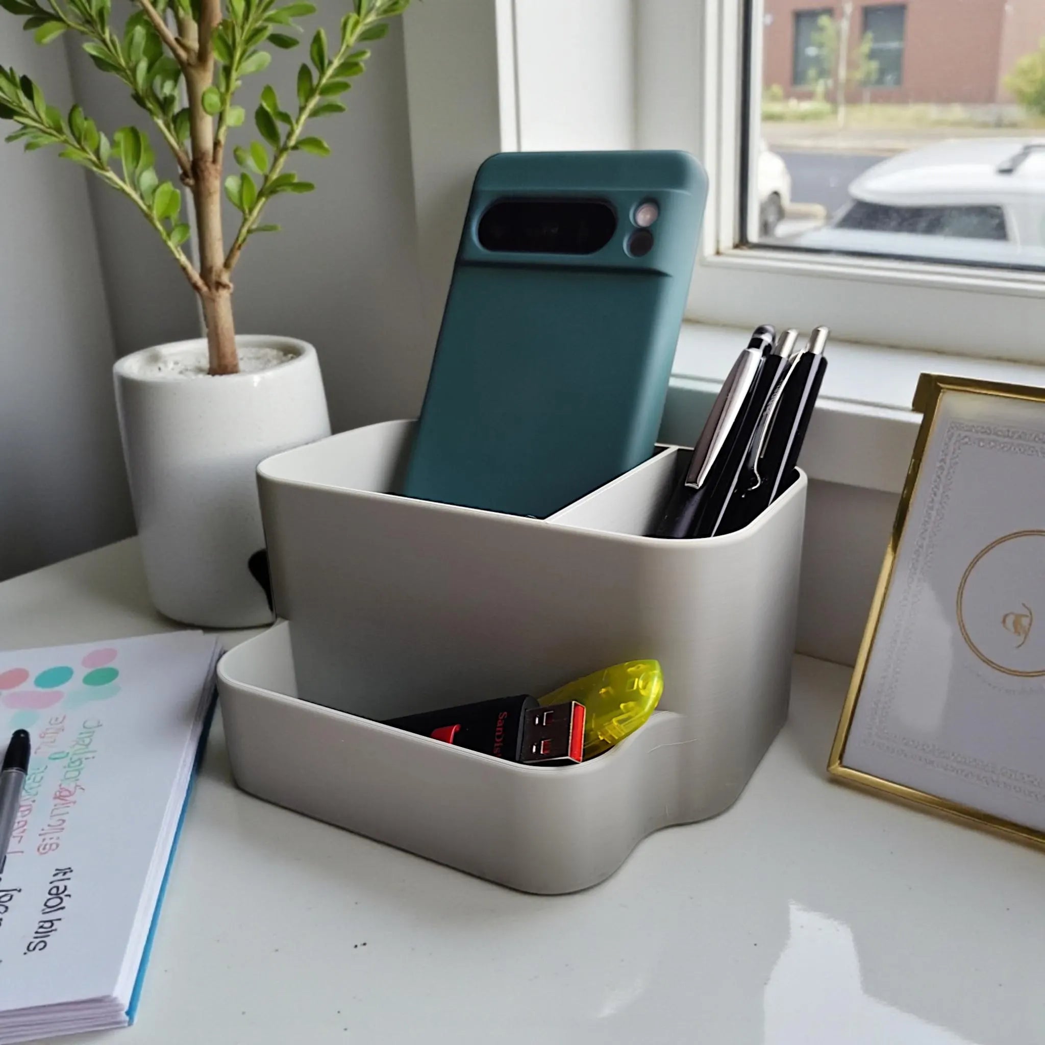 Curved Desk Organizer