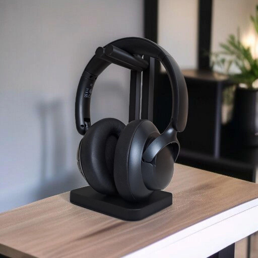 Minimalist Headphone Stand