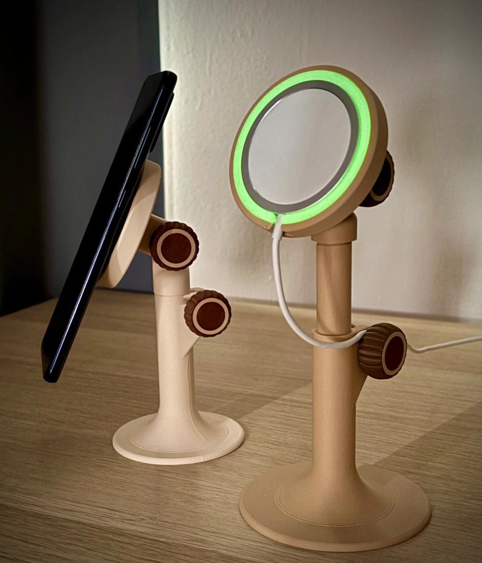 Adjustable MagSafe Charging Stand