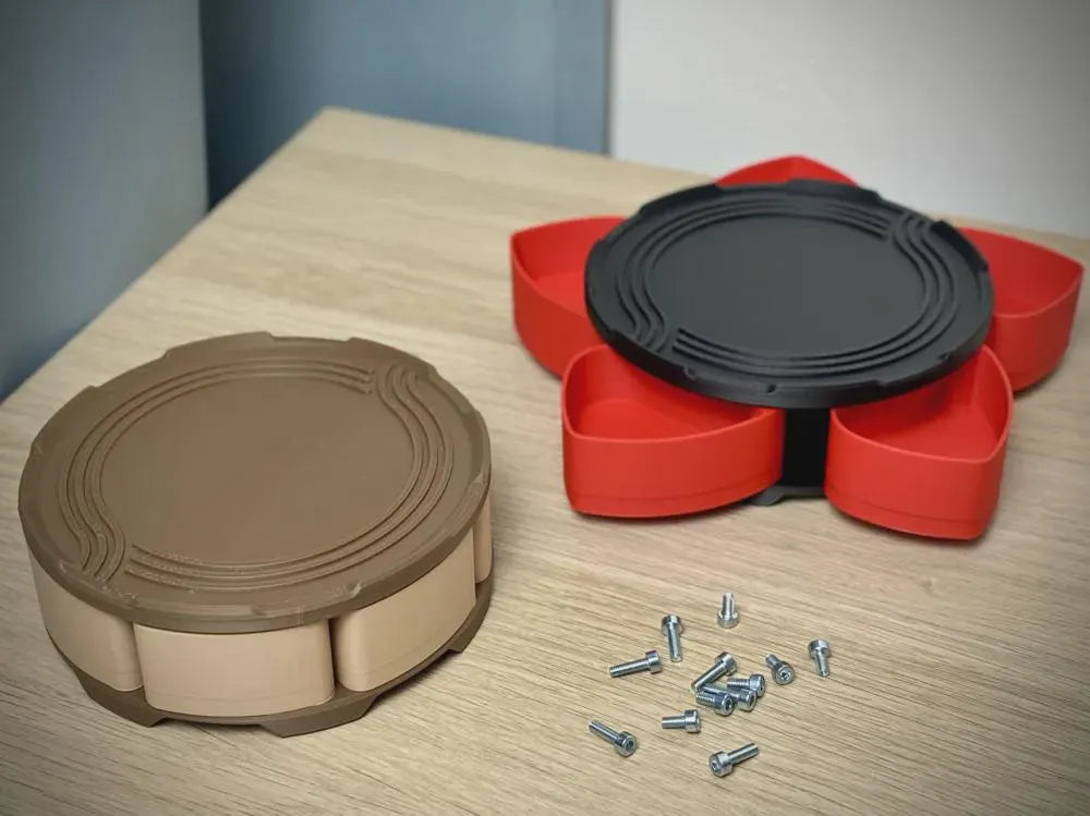 Rotating Storage Box