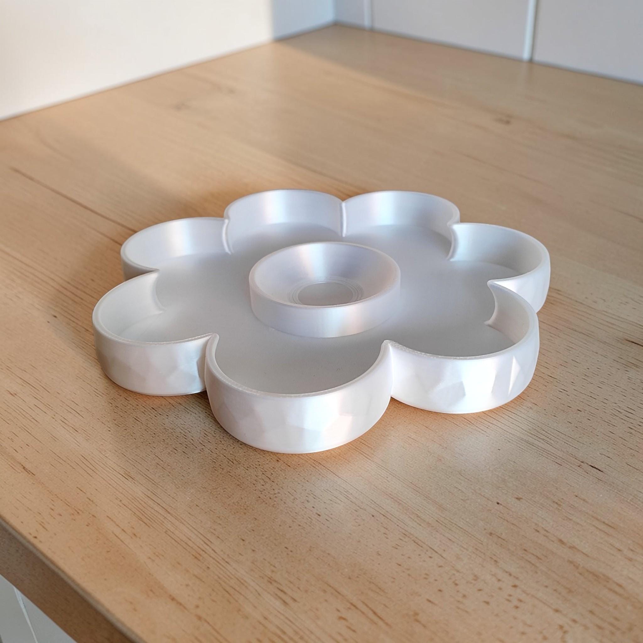 Flower Snack Tray with Dip Bowl