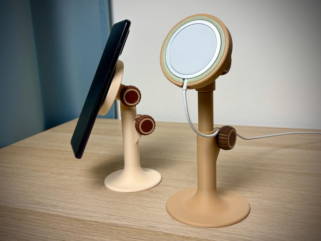 Adjustable MagSafe Charging Stand