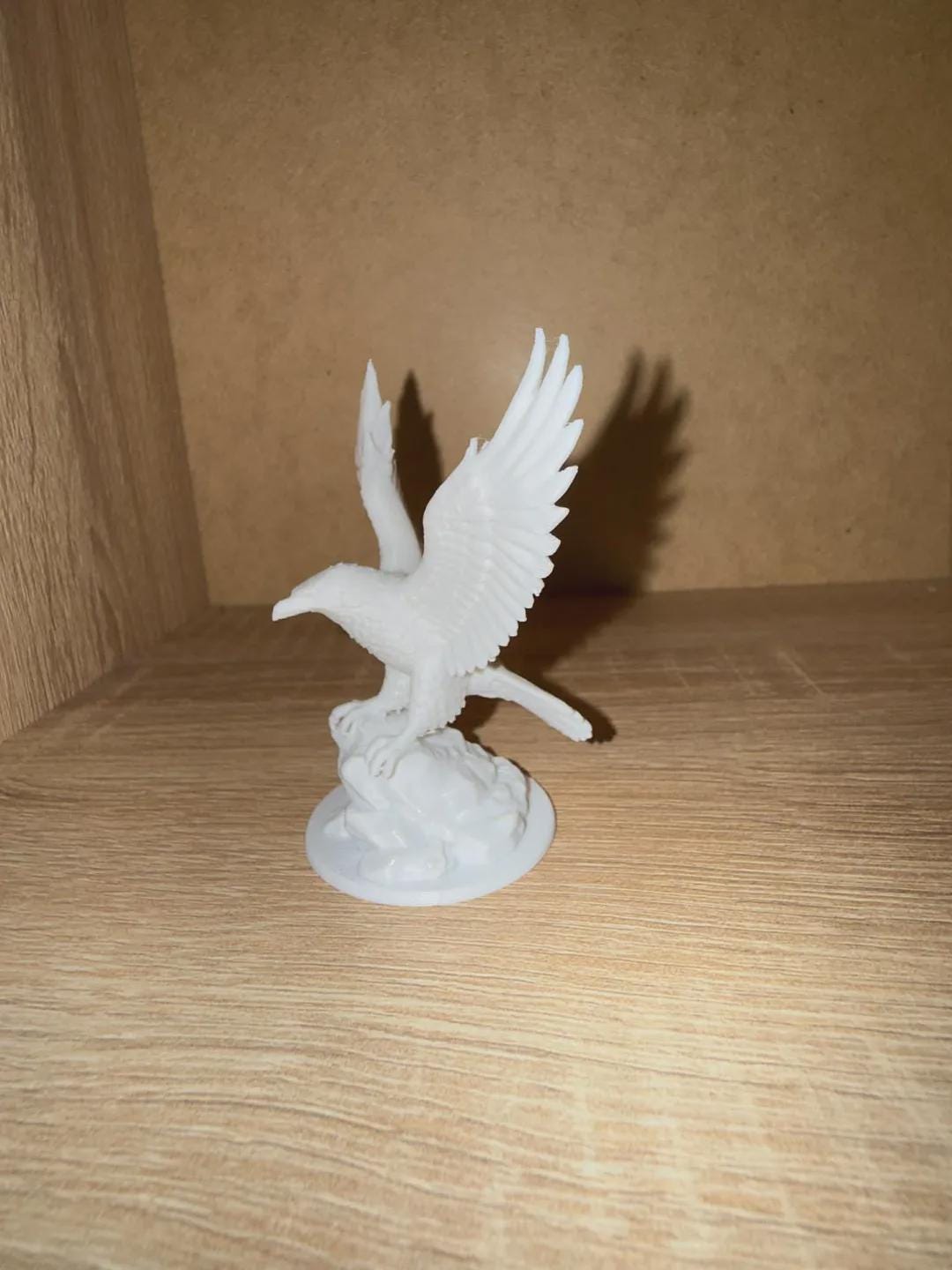 Majestic Eagle Sculpture