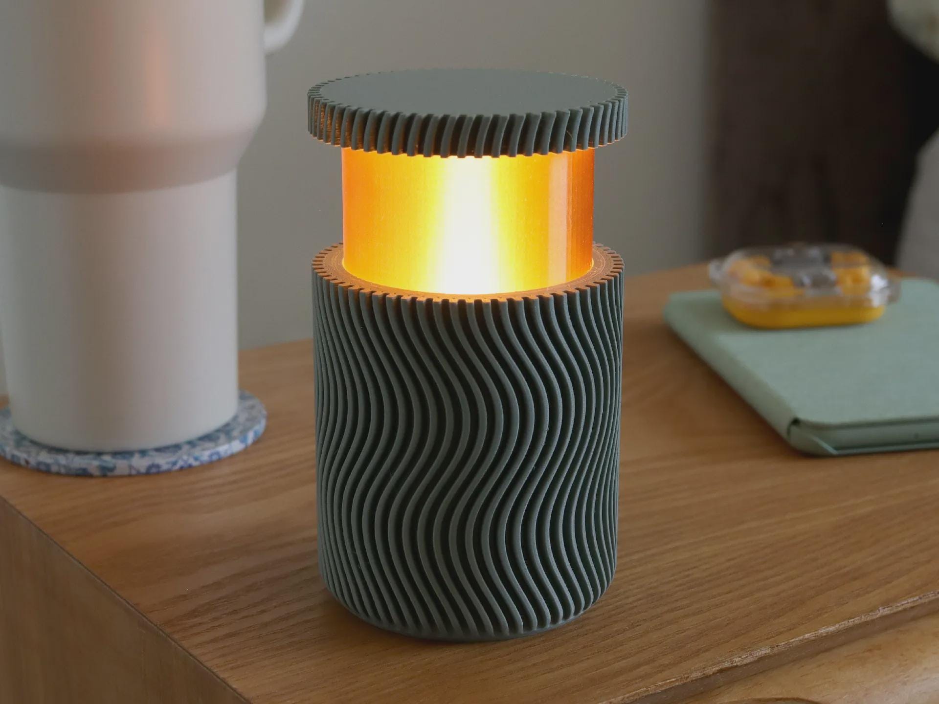 WAVE Portable Lamp