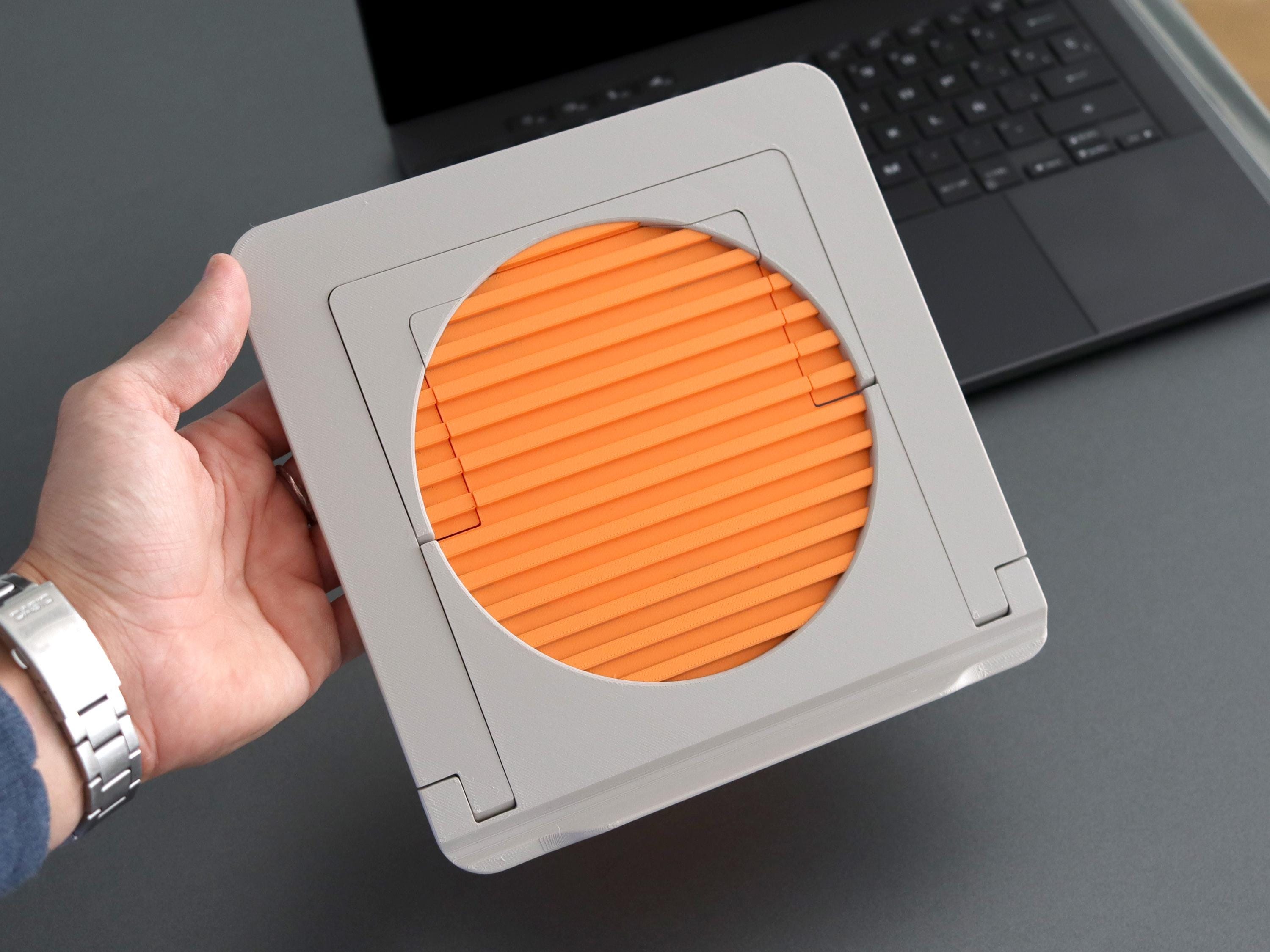 Foldable Laptop Stand