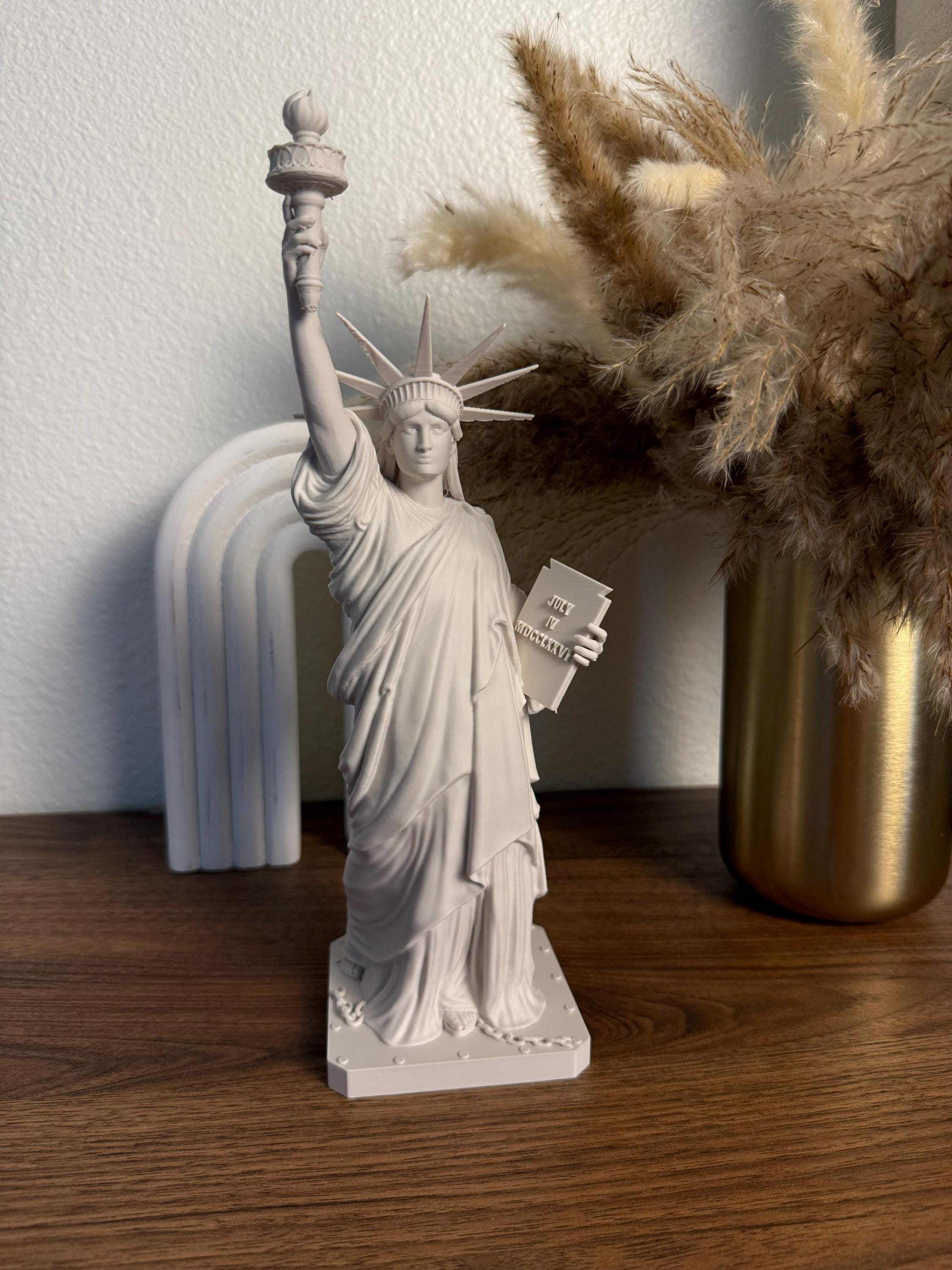 Statue of Liberty Sculpture