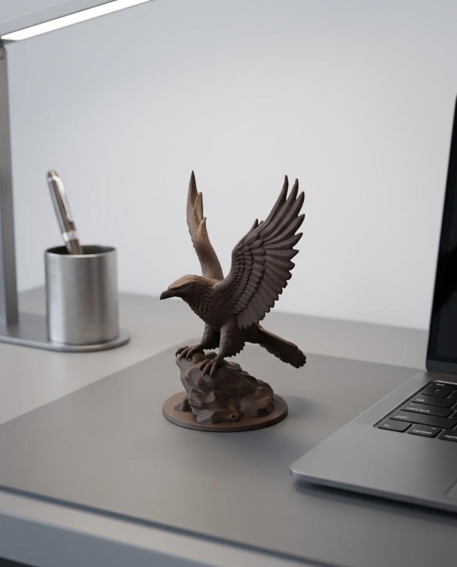 Majestic Eagle Statue
