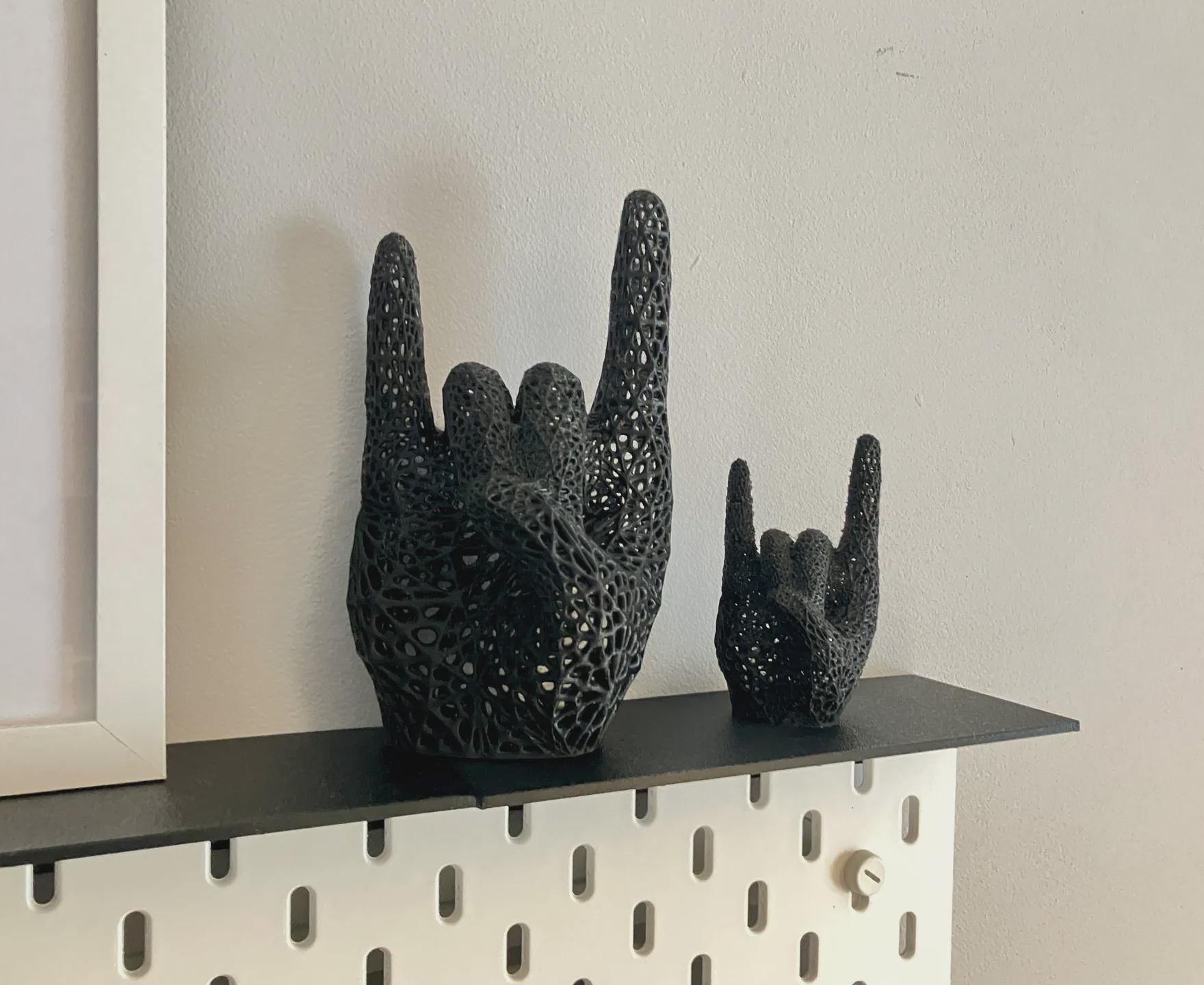 Voronoi Rock Hand Sculpture