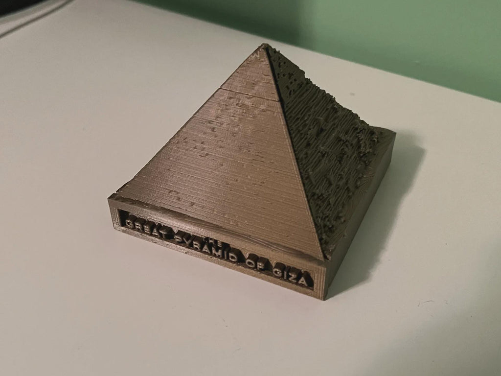 Pyramid of Giza Sculpture