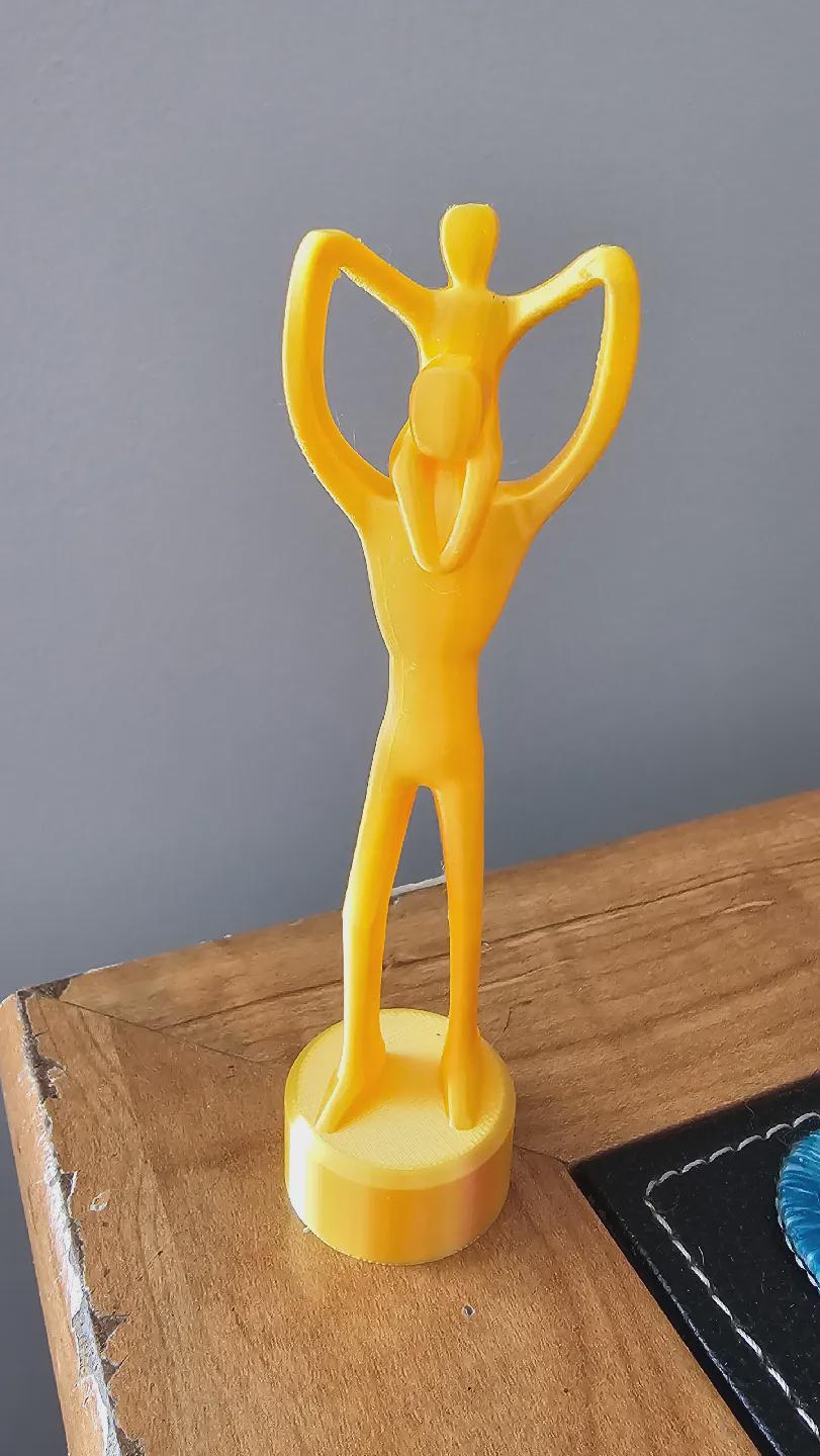 Father Child Sculpture