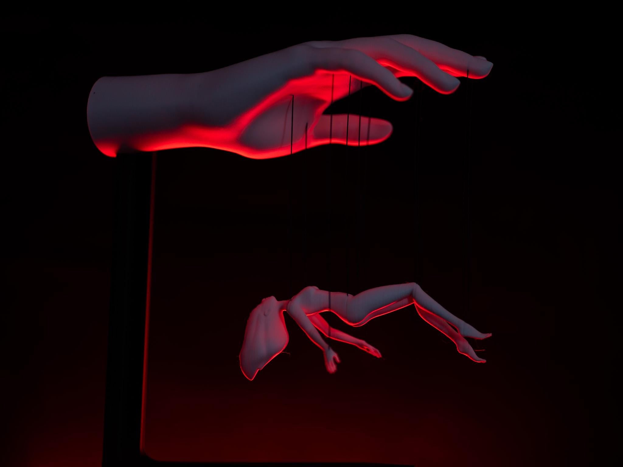 Overtaken Sculpture Female Version