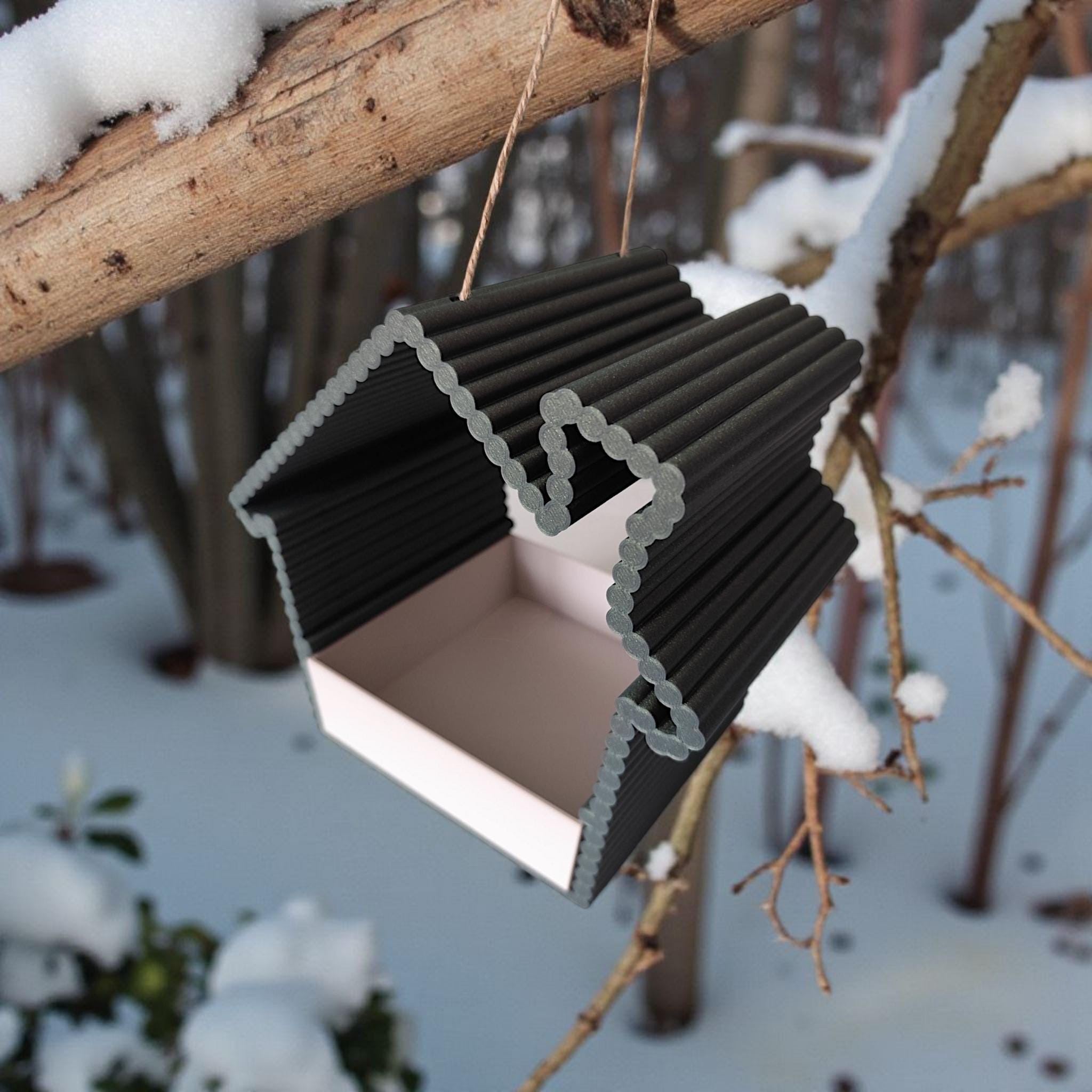 Ribbed Bird Feeder