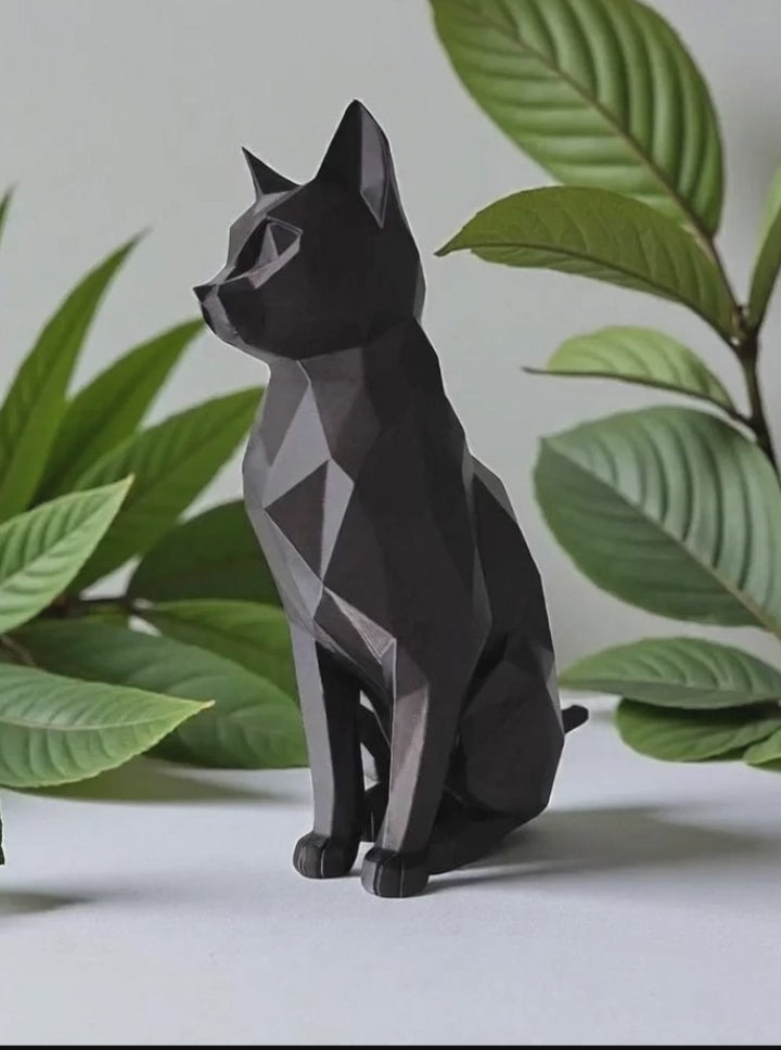 Low Poly Cat Sculpture