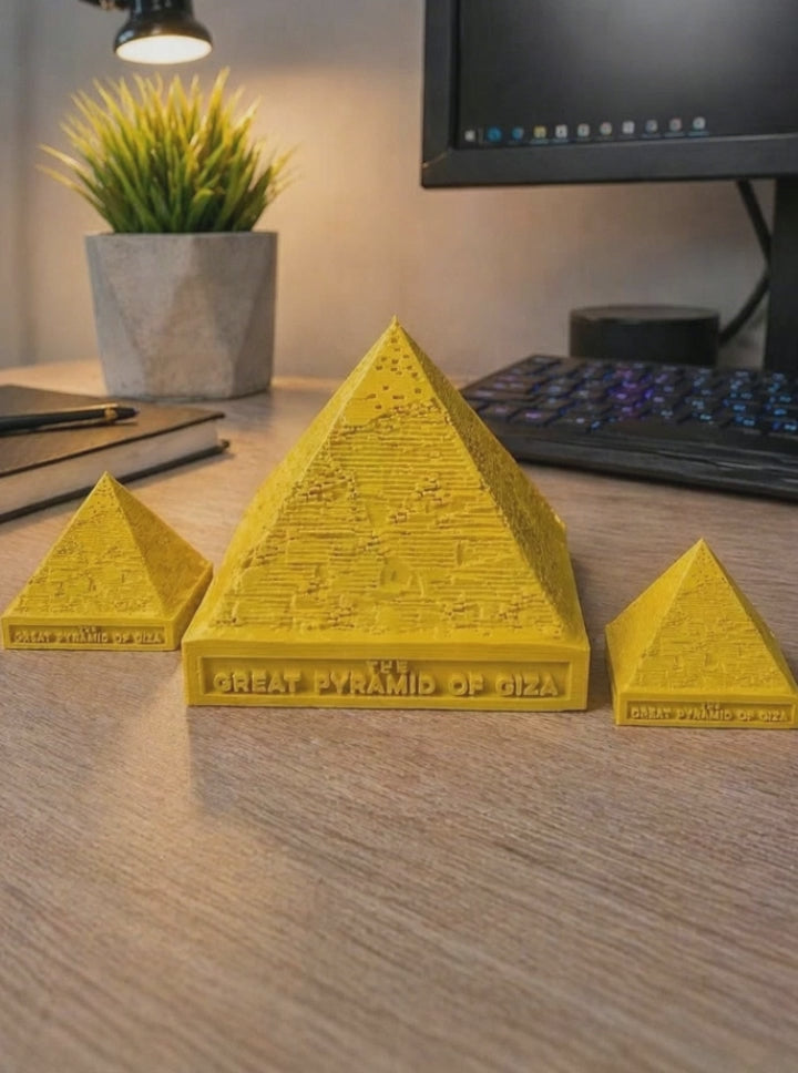 Pyramid of Giza Sculpture