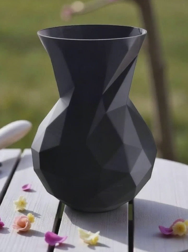 Minimalist Low Poly Vase